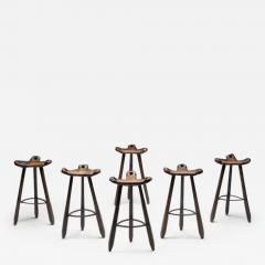 Sergio Rodrigues Brutalist Tripod Bar Stools in Spanish Oak Spain 1970s - 3664090