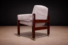 Sergio Rodrigues Jimi Armchair with Wheels in Rosewood Ultra Suede Sergio Rodrigues - 4548580