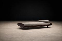 Sergio Rodrigues Sergio Rodrigues Rosewood Daybed in Taupe Boucle Brazil 1960s - 4526683
