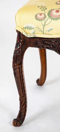 Set of 10 Louis XV Style Carved Dining Chairs - 3265163
