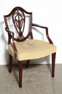 Set of 12 Hepplewhite Dining Chairs - 2122284