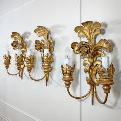 Set of 3 Italian Gilt Metal Acanthus Leaf Wall Lights - 3042269