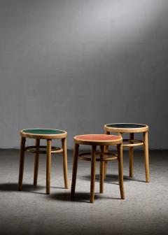 Set of 3 stools with colored seating - 4544187