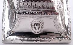 Set of 4 English Georgian Neoclassical Pillar Candlesticks 1779 - 4537322