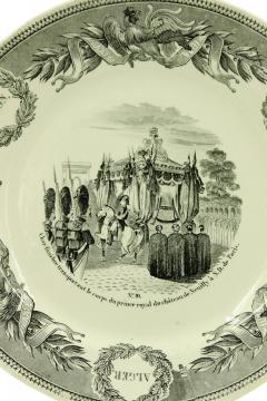 Set of 5 French Victorian Transferware Plates of Historical Landmarks - 4673152
