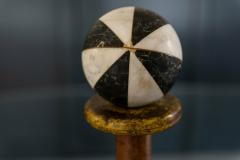 Set of 8 Decorative French Early 20th Century Marble Spheres Balls - 1967464