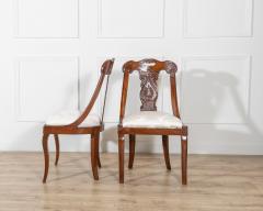 Set of Four 19th Century Lombard Gondola Chairs in Carved Walnut - 4367740