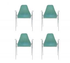 Set of Four Comfortable Turquoise Fiberglass Armchairs on Chrome Bases - 2876177