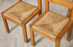 Set of Four Italian 1950s Oak and Rush Seat Dining Chairs - 2643377