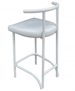 Set of Four Mid Century Post Modern Tokyo Style Counter or Bar Stools in White - 2592126