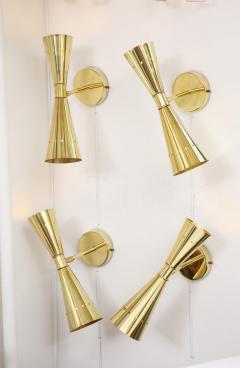 Set of Four Modernist Brass Double Cone Wall Lights or Sconces Italy 2022 - 2961199
