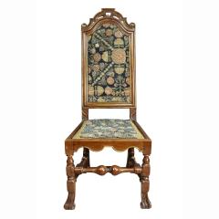 Set of Four Queen Anne Walnut and Parcel Gilt Side Chairs - 3785990