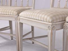 Set of Four Swedish Painted Dining Chairs in the Gustavian Style - 2913433