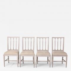 Set of Four Swedish Painted Dining Chairs in the Gustavian Style - 2917317