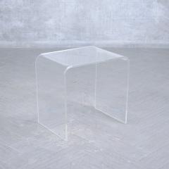 Set of Mid Century Modern Lucite Nesting Tables - 3203860