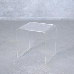 Set of Mid Century Modern Lucite Nesting Tables - 3203861