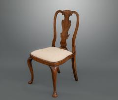 Set of Six George I Revival Walnut Dining Chairs - 1120868