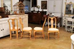 Set of Six Swedish Rococo Style 1890s Dining Room Side Chairs with Carved Splats - 3509183