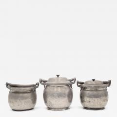Set of Three Pewter Porringers circa 1800 - 3900453