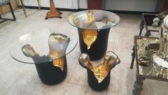 Set of Two End Tables and One Vase in Bronze - 1174540