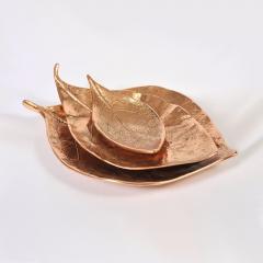 Set ot three bronze leaf bowls - 1240563