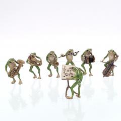 Seven cold painted bronze Musical Frogs - 2668986