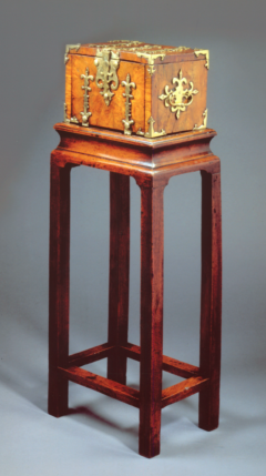 Seventeenth Century Traveling Casket - 2548620
