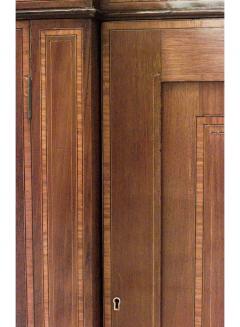 Sheraton Mahogany and Satinwood Breakfront Cabinet - 4630347