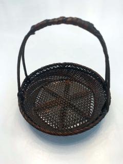 Shokosai I Hayakawa An important miniature Japanese bamboo basket by Hayakawa Shokosai I - 991508