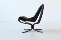 Sigurd Ressell Sigurd Ressell Falcon lounge chair in black leather Vatne Norway 1970 - 3903628