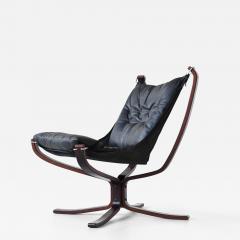 Sigurd Ressell Sigurd Ressell Falcon lounge chair in black leather Vatne Norway 1970 - 3907948