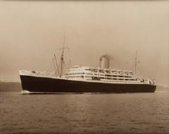 Silver gelatin photo print by Beken of Cowes of RMS Andes - 897978