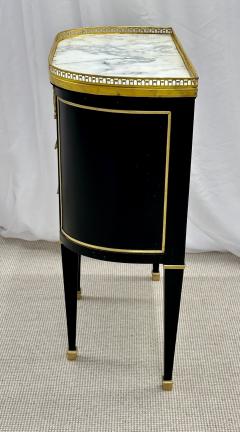Single Ebony Demilune Marble Top Bronze Mounted End Side Table - 2907764