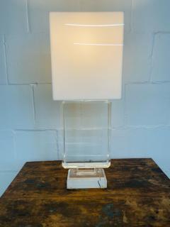 Single Lucite and Brass Mid Century Modern Art Deco Style Table Desk Lamp - 3080761