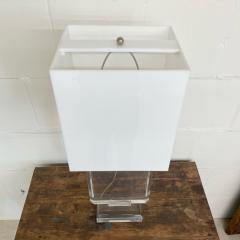 Single Lucite and Brass Mid Century Modern Art Deco Style Table Desk Lamp - 3080767