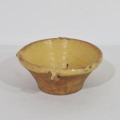 Small 19th Century French Yellow Glazed Terracotta Dairy Bowl or Tian - 4115988