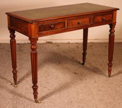 Small Desk Writing Table Inmahogany From The 19 Century - 2560666