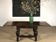 Small Dutch Baroque 17th Century Oak Draw leaf Center table - 1626100