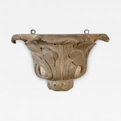 Small French 19th Century Carved and Painted Wall Bracket with Foliage Motifs - 3425286