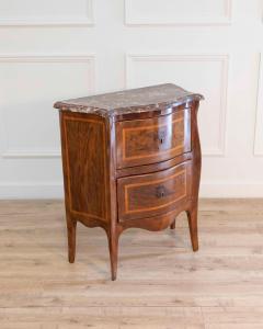 Small Italian Louis XV Period Curved Chest of Drawers in Walnut 18th Century - 4507285