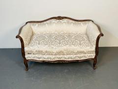 Small Louis XV Mahogany Carved Settee Sofa Floral Silk Upholstery - 3350777