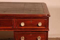 Small Mahogany Pedestal Desk 19th Century - 3720664