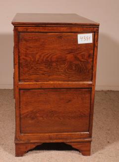 Small Oak Chest 18th Century - 3657111