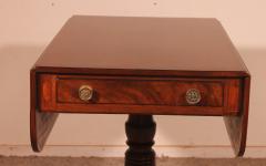 Small Pembroke Table From The Beginning Of The 19th Century In Mahogany - 2146848