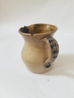 Small decorated stoneware pitcher - 3356610