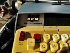 Smith Corona Electra 120 Electric Typewriter - 4453325