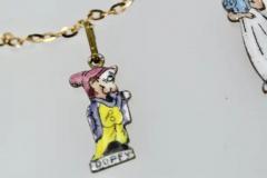 Snow White and the Seven Dwarfs Necklace 18K - 3451417