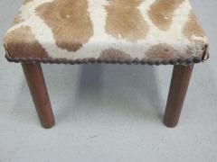 Sober French Mid Century Modern Bench Covered in Giraffe Skin - 1799916