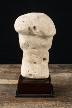 Solomon Islands Ancestors sculptured Head - 4269935