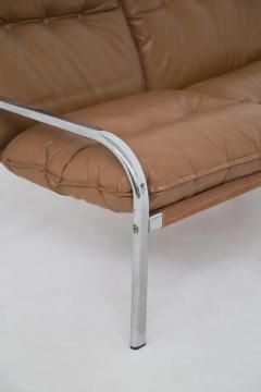 Space Age Leather and Steel Sofa att to Gae Aulenti - 3646714